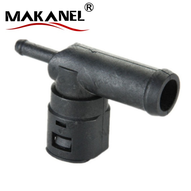 Auto Parts Coolant Hose Connector Water Flange Pipe Joint Provided By Factory Oe E17880-c8a01
