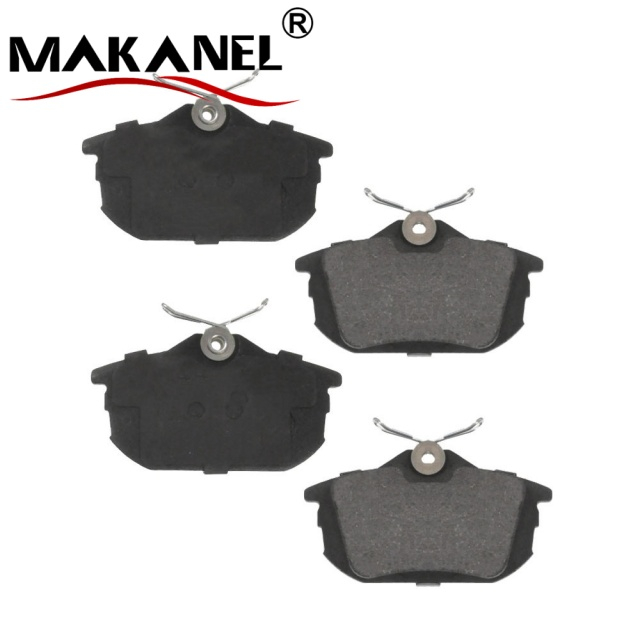 D838-7713 Rear Brake Pads For Mitsubishi Colt Z27a/carisma Da/space Star Dg