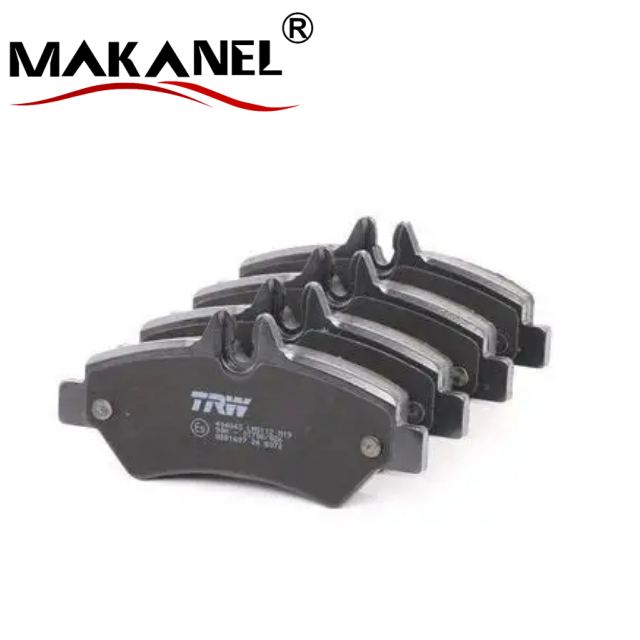 Factory Sales Auto Brake Pads D1317 Oe 0044206920 Gdb1697 Ceramic Brake Pads For Mercedes Benz Sprinter 