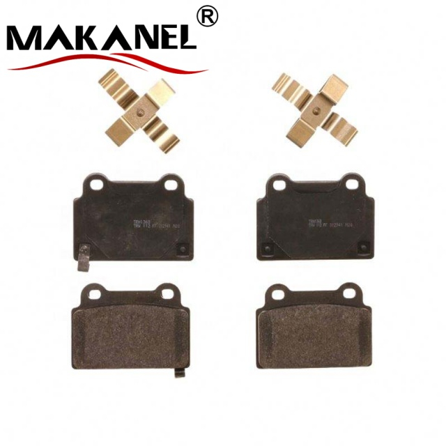 D1368-8477 D1368 Db2215 4605a584 4605a695 Ceramic Brake Pad For Bendix Aus Mitsubishi