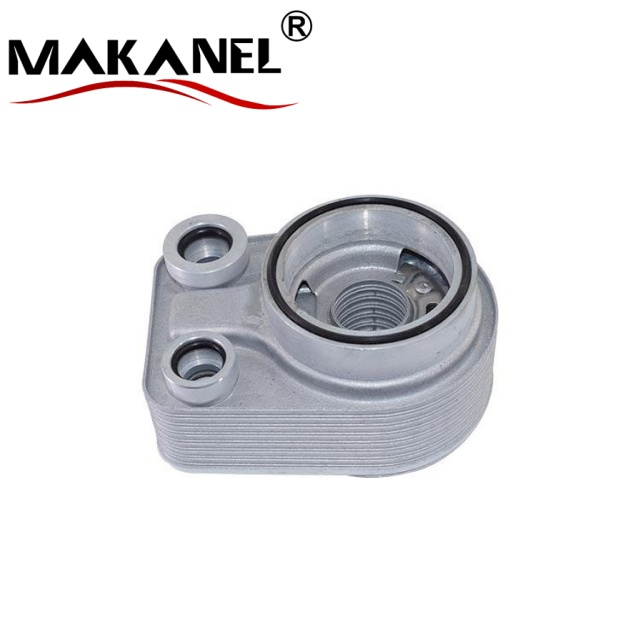 Engine Oil Cooler OEM 8200923115 Auto Parts Cooling System Oil Cooler for Renault CLIO 