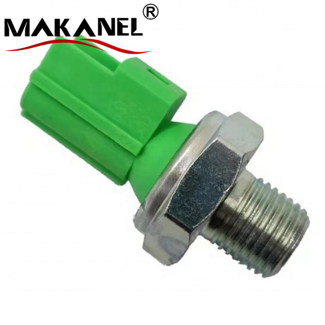 Engine Oil Pressure Switch Sensor LR000633 for LAND ROVER