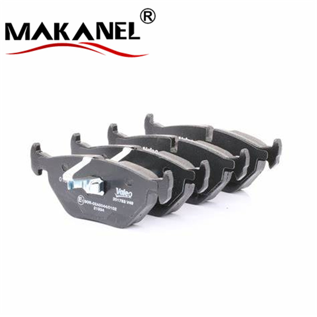 Brake Pads For Cars Ceramic Car Parts Bus Brake Pad For Toyota Spare Parts Auto Brake Systems China Brake Pads 
